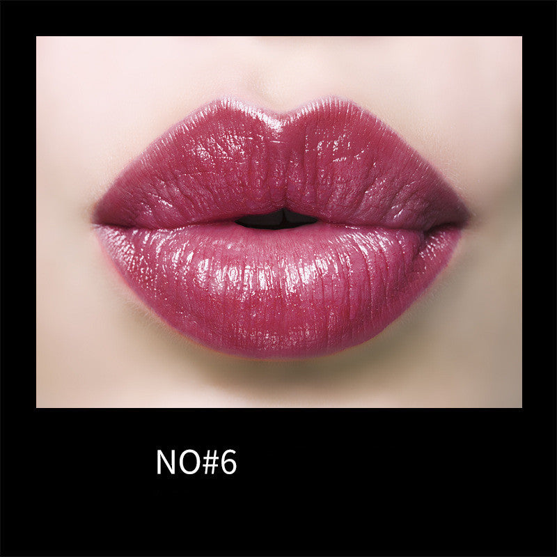 Moisturizing Charming Lipstick